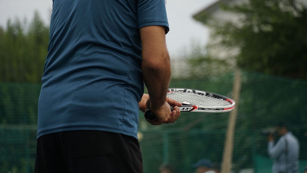 tennis table autour passer recherche locale